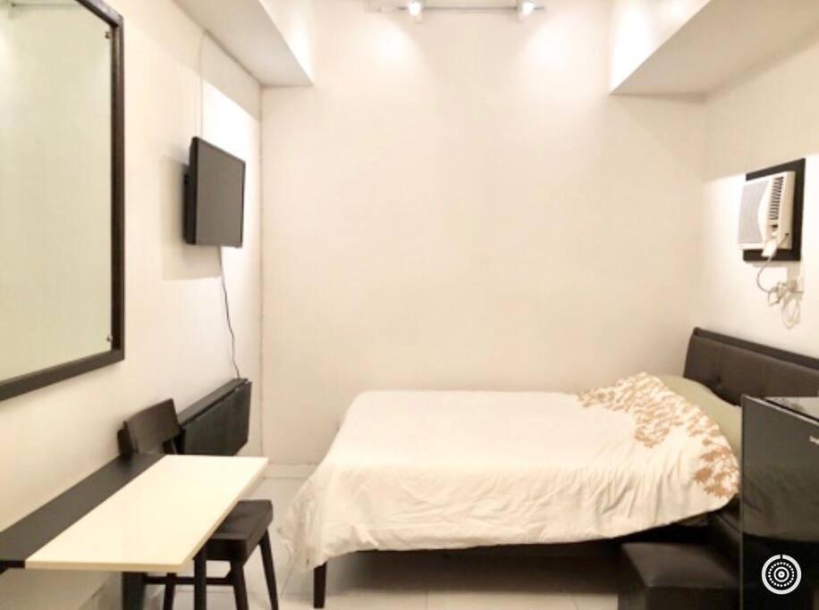 Kl Tower Studio Legazpi Village, Makati Near Greenbelt & Aim Makati Манила Экстерьер фото