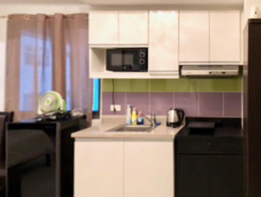 Kl Tower Studio Legazpi Village, Makati Near Greenbelt & Aim Makati Манила Экстерьер фото